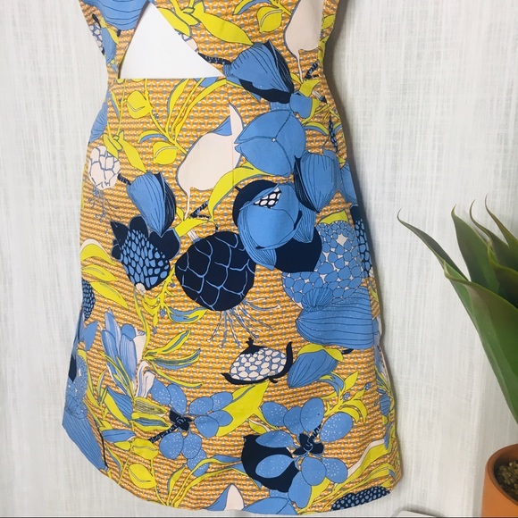 Retro Print Cutout Dress - Picture 2 of 6
